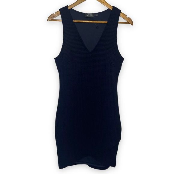 ASTR Blue Sleeveless V-Neck‎ Tulip Pique Knit Bodycon Mini Dress Medium - Picture 1 of 11